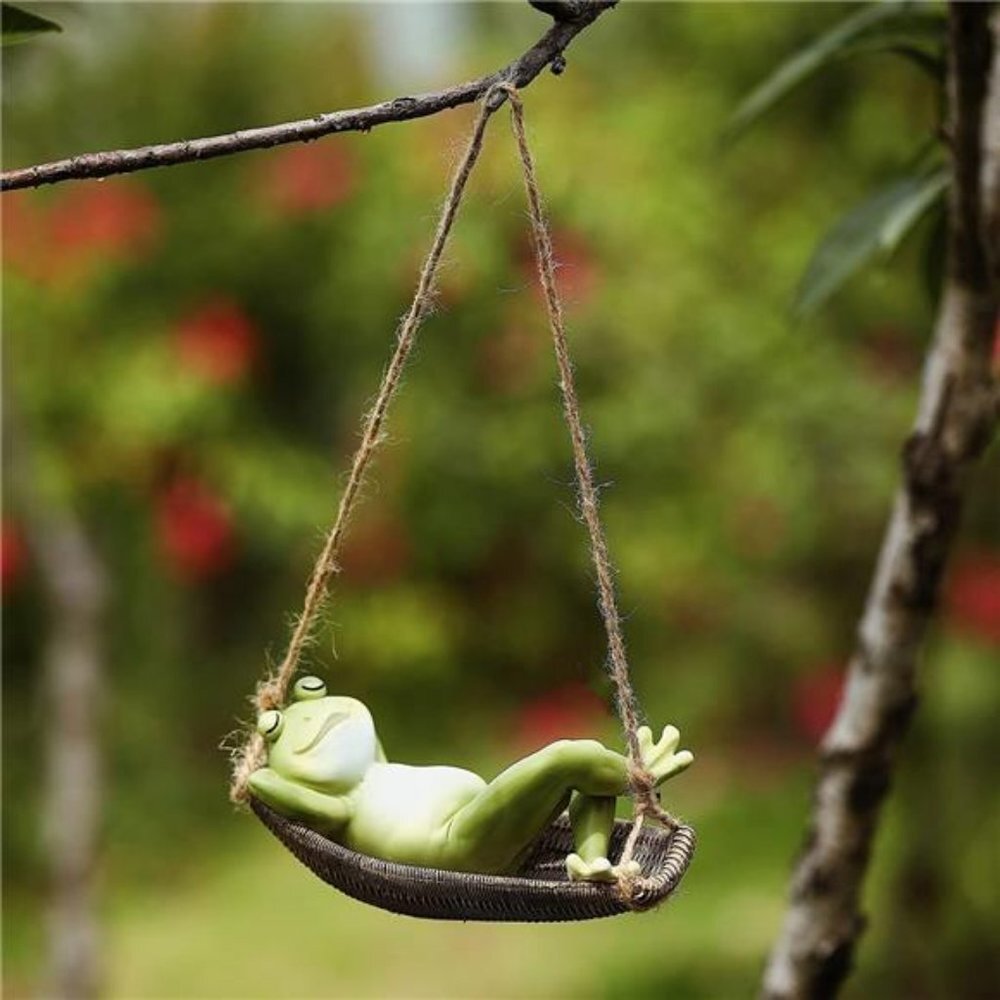 Funny Hanging Hammock Swing Frog Statue Fairy Tree Sleeping Sculpture